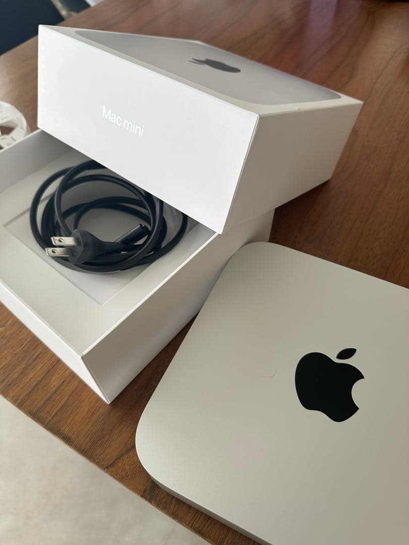 Mac mini M2 pro 12コアCPU 32GB 1TB おまけ付き