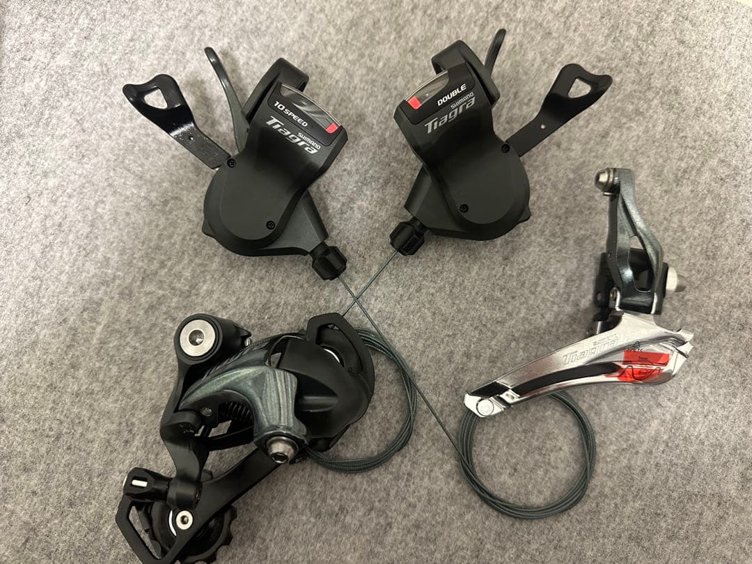 Tiagra SL-4700 コンポセット　フラットバー用