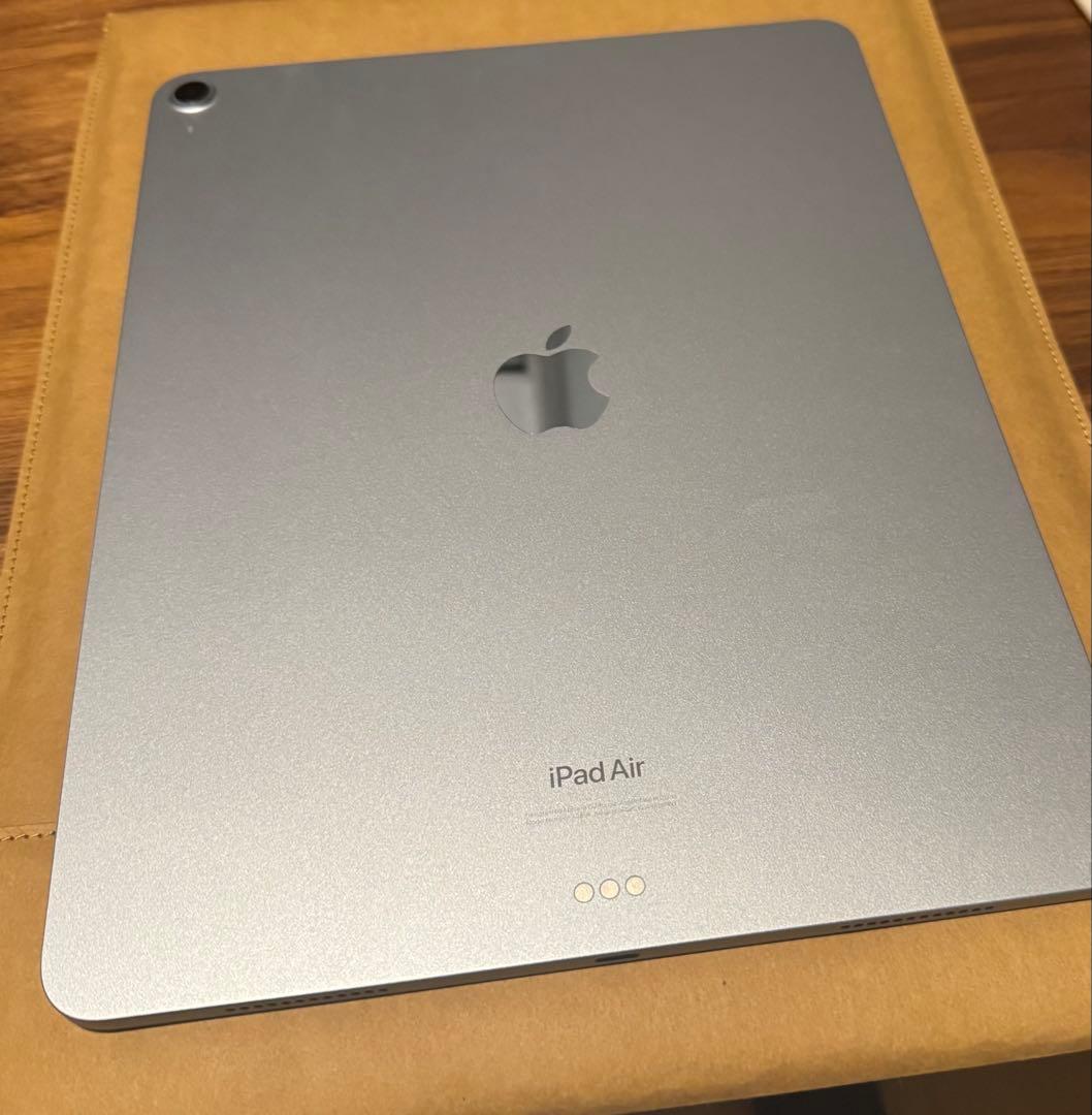 K*1様 【充電回数1回 超美品】 iPad Air 13インチ M2 ブルー
