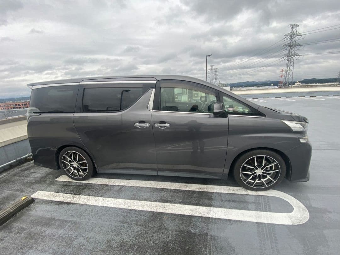 19インチ ホイールセット　245/45-19　 PCD114.3 IN 35