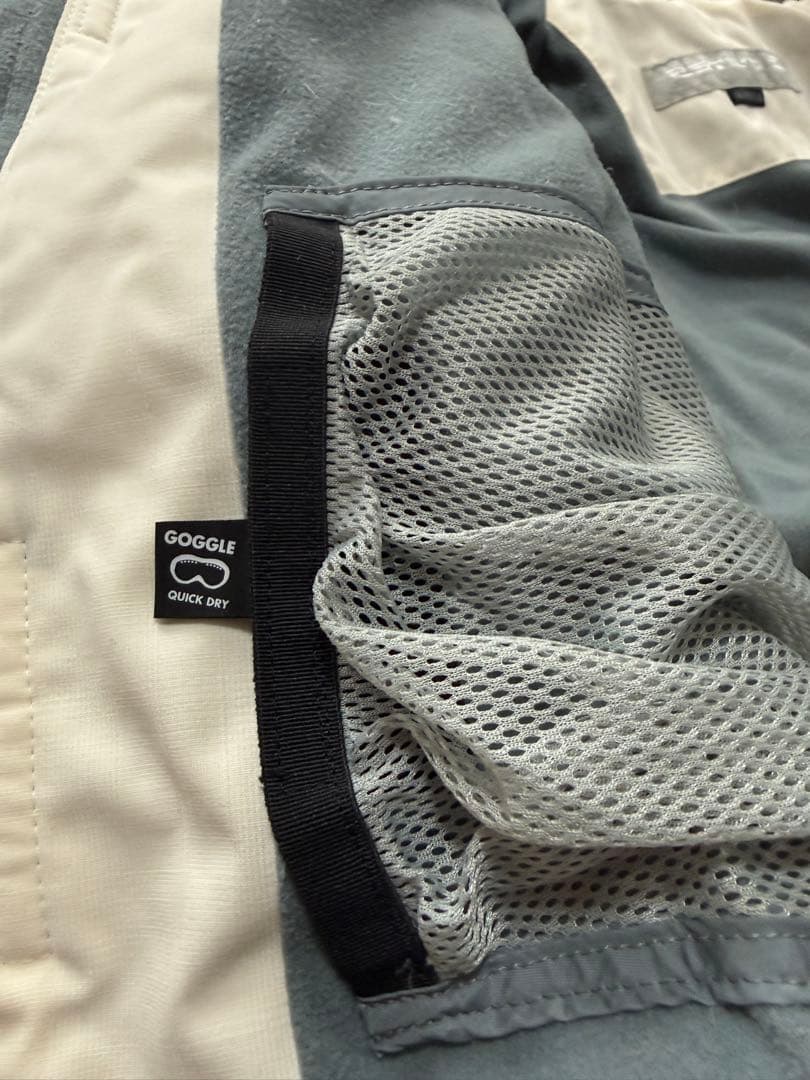 ESTIVO スキー&スノボ　ウェア　ダウン　上下セット　レディース M 破格