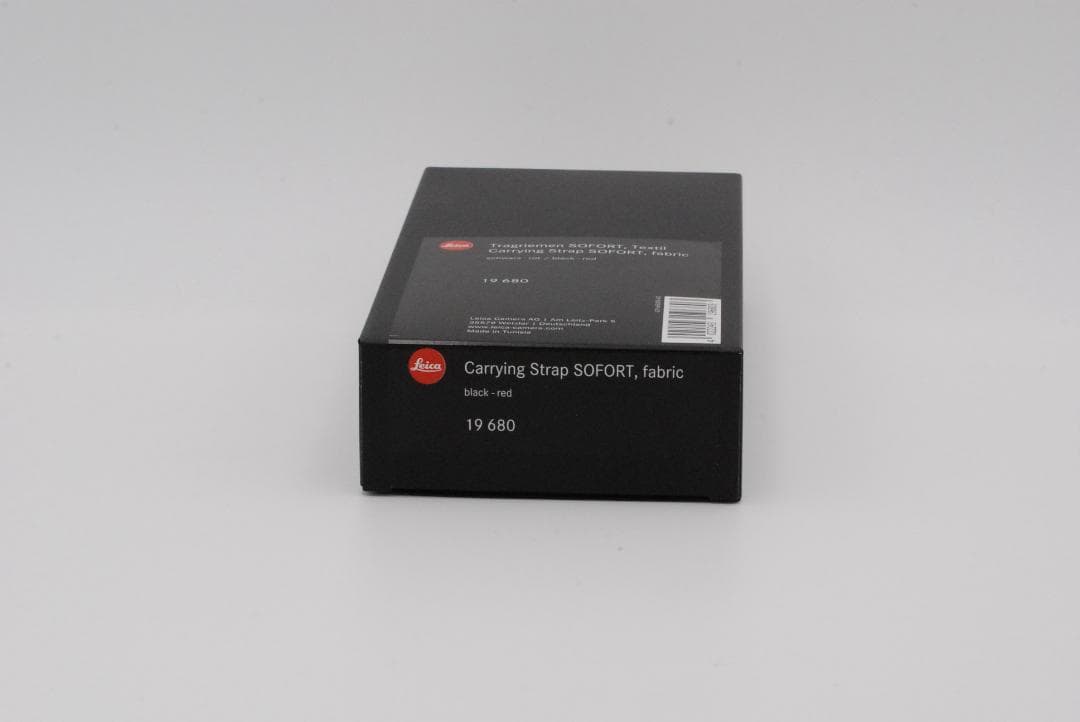 ライカ　ゾフォート２　キャリングストラップ　ブラックｘレッド　新品・未開封