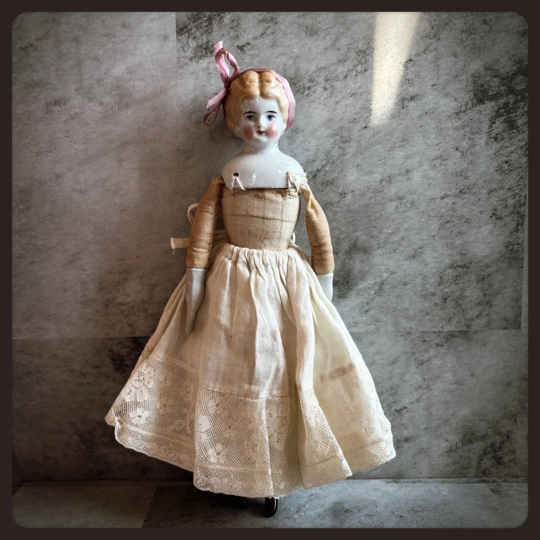アンティーク　 ブロンド　チャイナヘッドドール ビスクドール