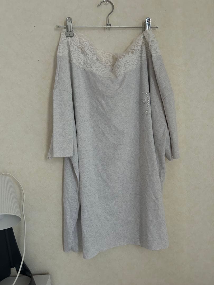 n.k.atelier オフショルTシャツ