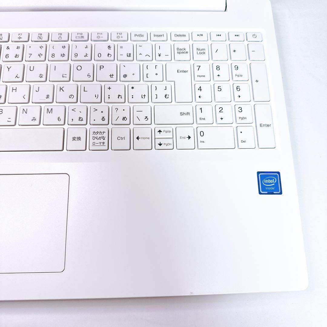 注目❤️薄型ホワイトノートパソコン❤️設定済み❤️すぐ使える❤️マウス付き❤️