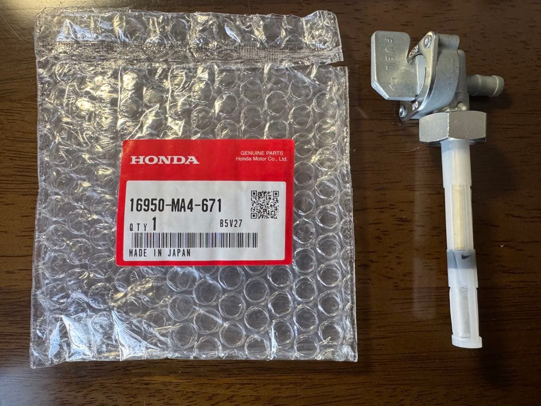 HONDA 純正燃料コック　CB750F 16950-MA4-671