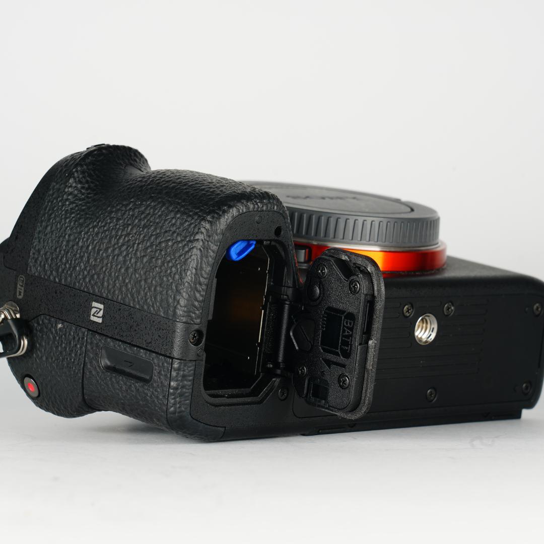 未使用級！SONY α7II完全セット489回 フルサイズデビューに最適