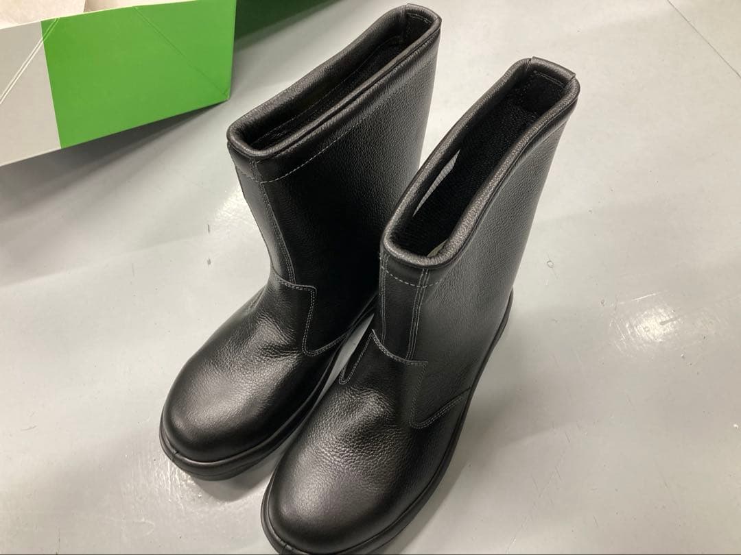 新品未使用　ミドリ安全　安全靴　半長靴　静電超耐滑底安全靴　26.5cm