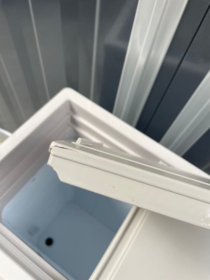 サンデン　冷凍ストッカー　４６L　フリーザー　厨房　店舗　PF-057XF