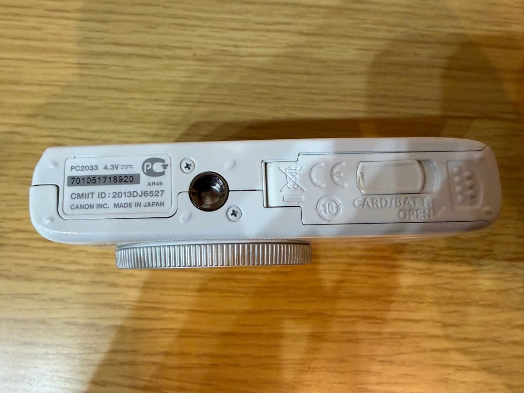 【完動品】Canon PowerShot S200 白　セブンイレブン記念品