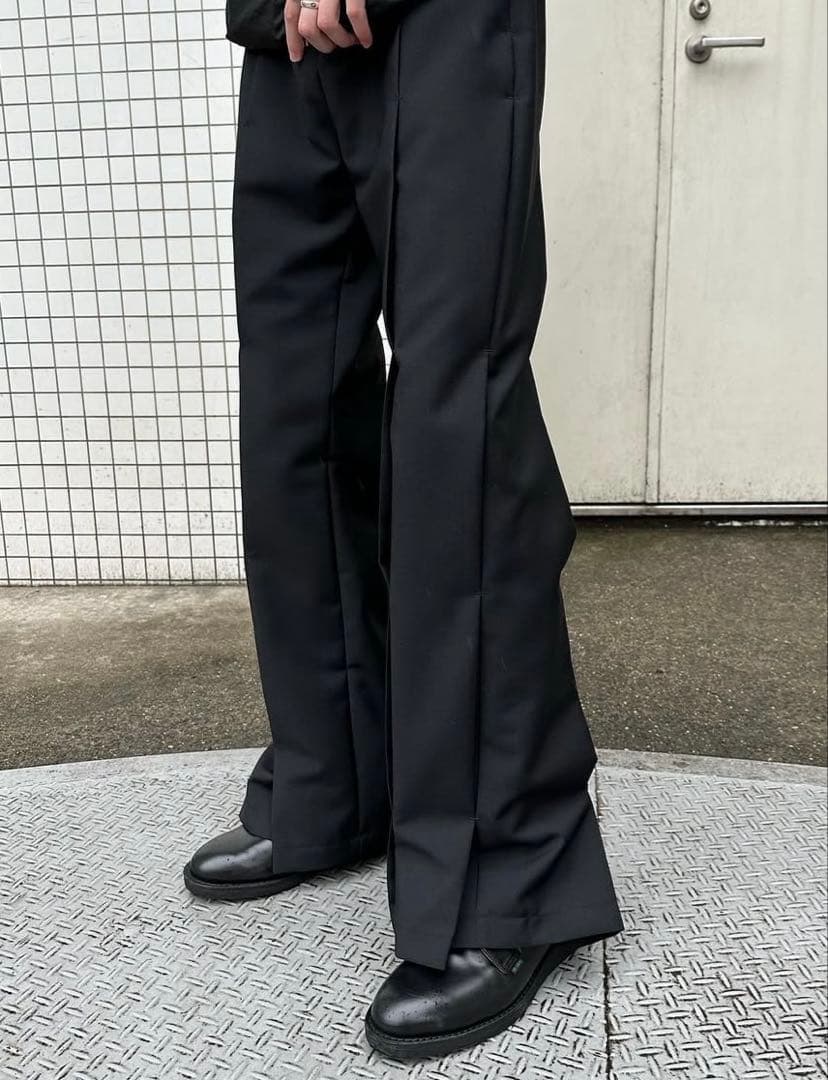 パンツ T/SEHNE ALL-OVER PLEATED TROUSERS