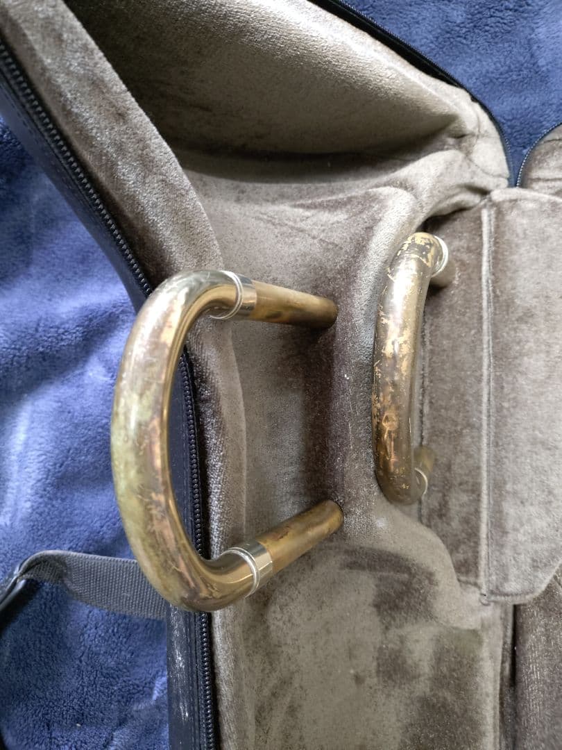 クルトワ ミリエールモデルテナーバストロンボーン