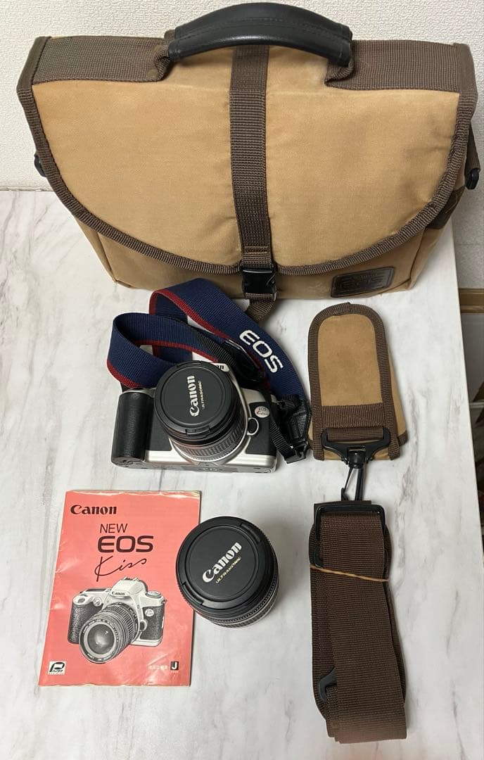 ジャンク★Canon　EOS　Kiss　フィルムカメラ　レンズ2本　バック付