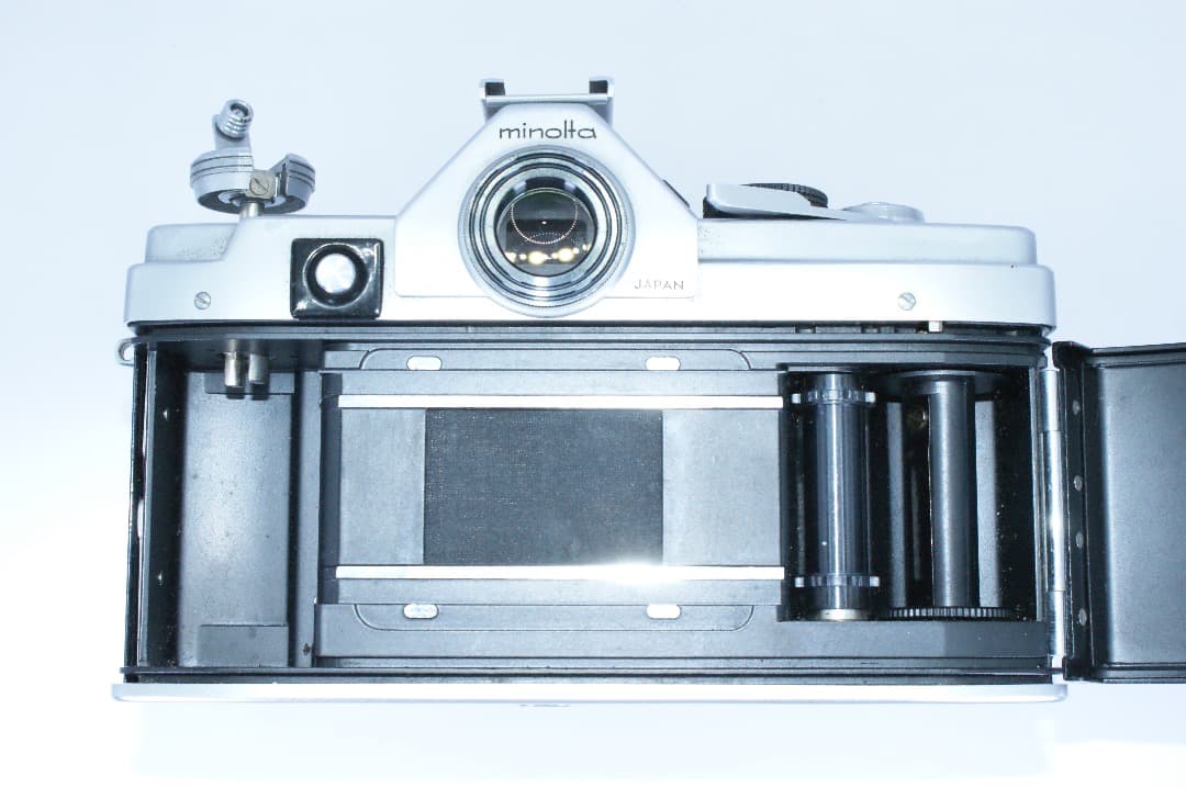 フィルムカメラ MINOLTA SR-7(+ROKKOR-PF 55mm F1.8)#330