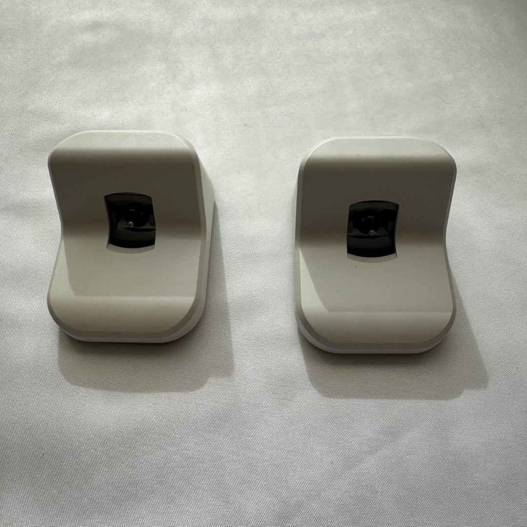 Bowers & Wilkins M-1 ホワイト