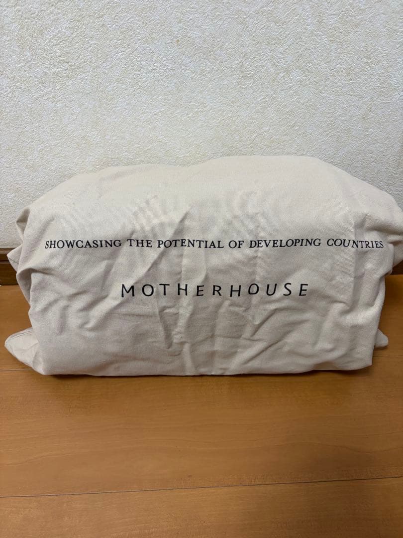 マザーハウス　レザー ショルダーバッグ