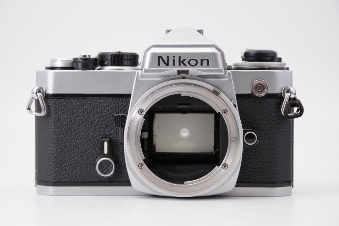 Nikon FE +MD-12 / Ai改 Nikkor-H 28mm F3.5