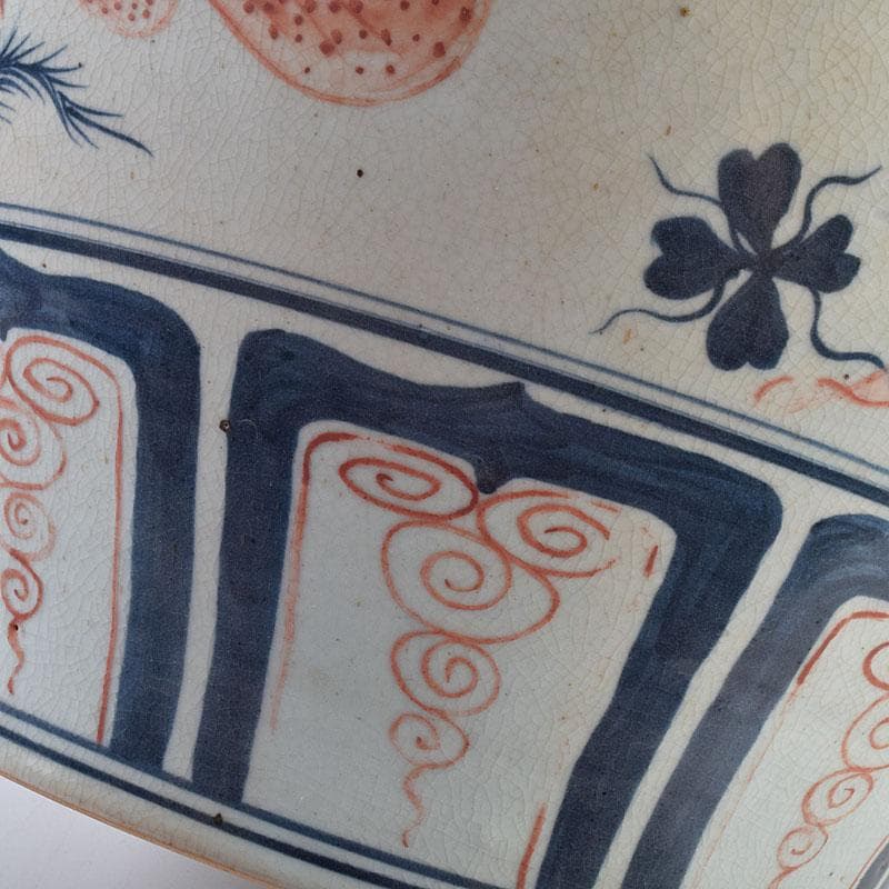 大発中国　辰砂　花弁魚藻文　獅子摘　蓋壺　Ｃ　8939Ａ