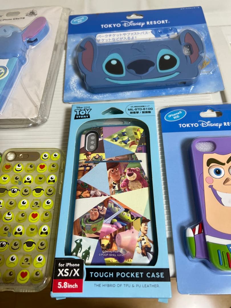 ディズニー、トイストーリー、ステッチのスマホカバー