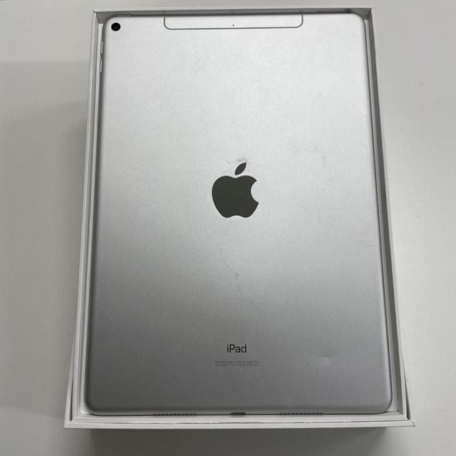 iPad Air 第3世代 64GB Wi-Fi+Cellular シルバー③
