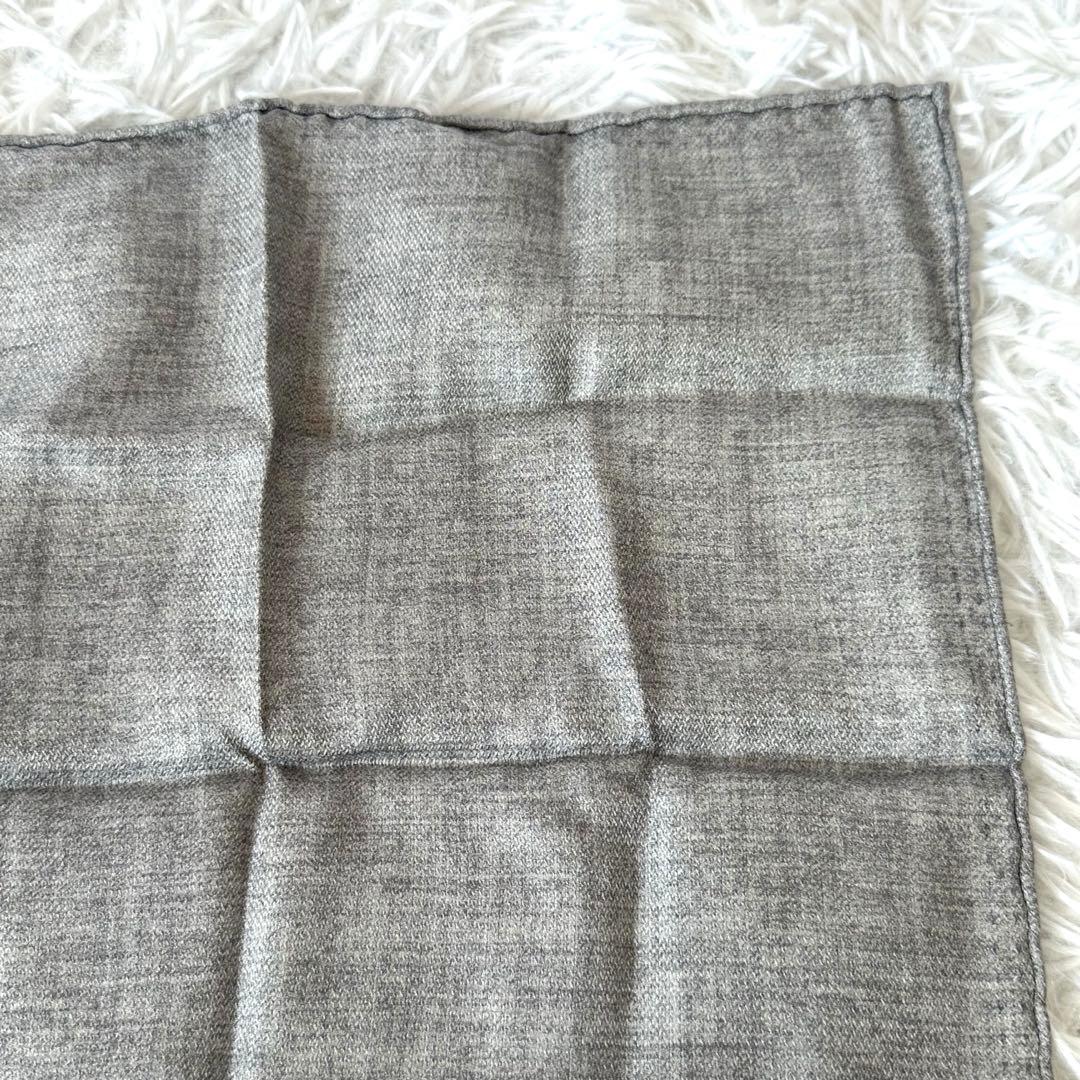 新品未使用✨ブルネロクチネリ ポケットチーフ ハンカチ シルク100% ロゴ