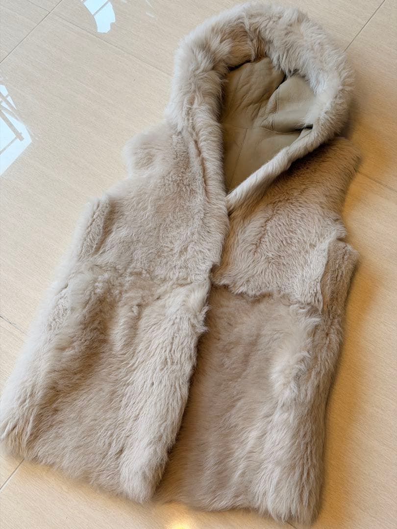 Whim Gazette フードファージレ ベージュ 新古品