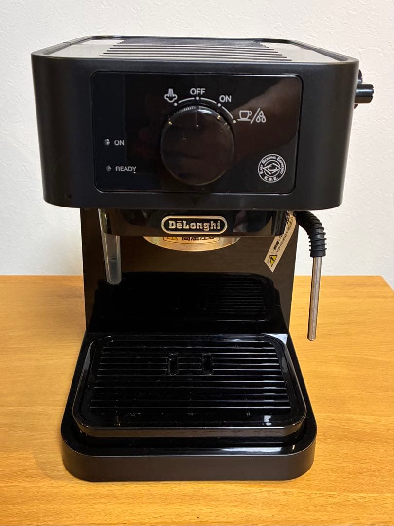 デロンギ スティローザ　EC235J-BK