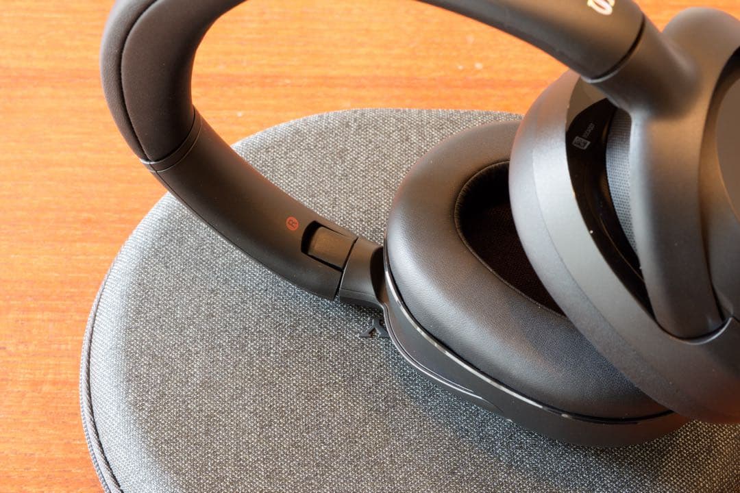 SONY ULT WEAR ワイヤレスヘッドホン ブラックWH-ULT900N