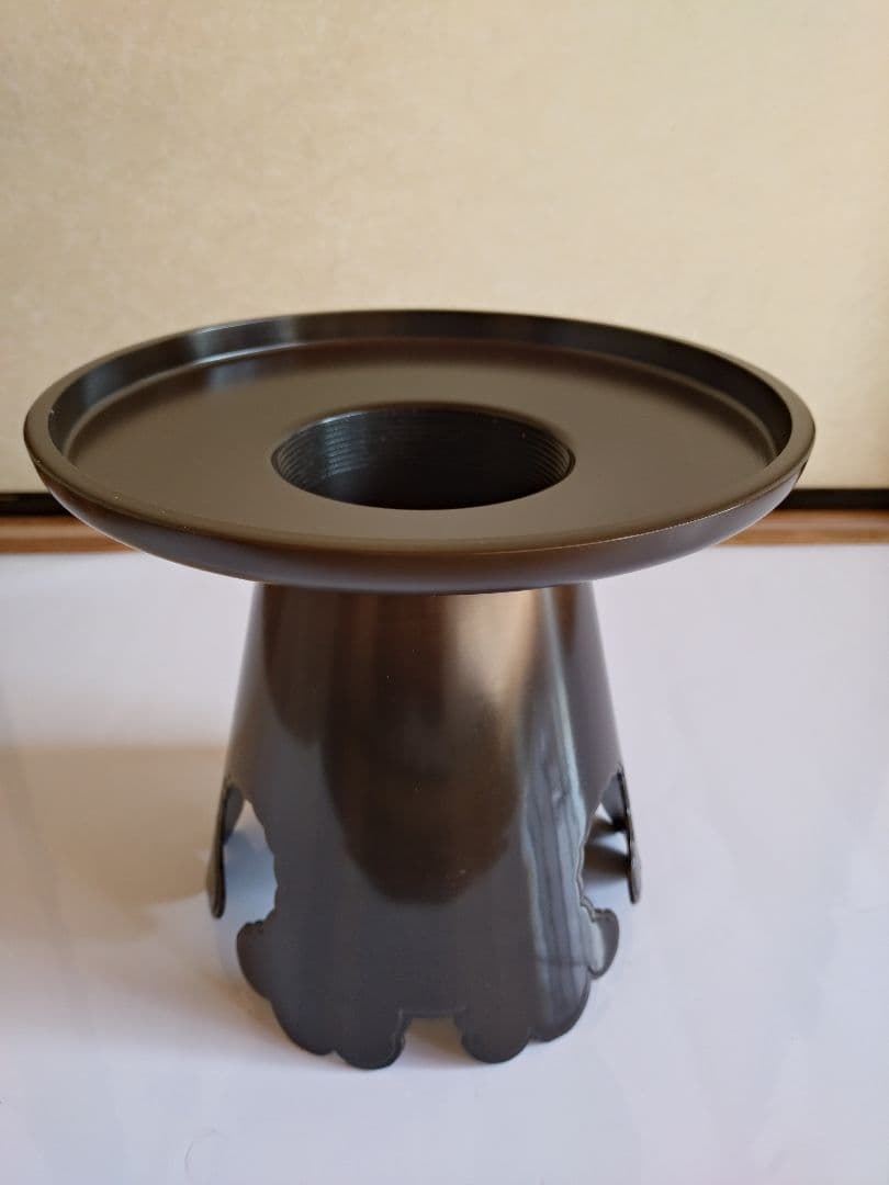 華道　いけばな　池坊 御玄猪 生花　　唐金製　 花器