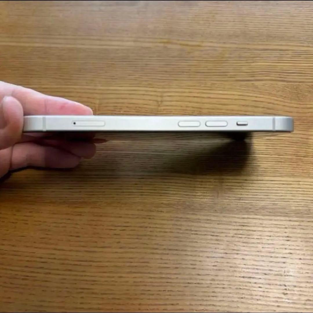 iPhone13 本体　スターライト　128gb