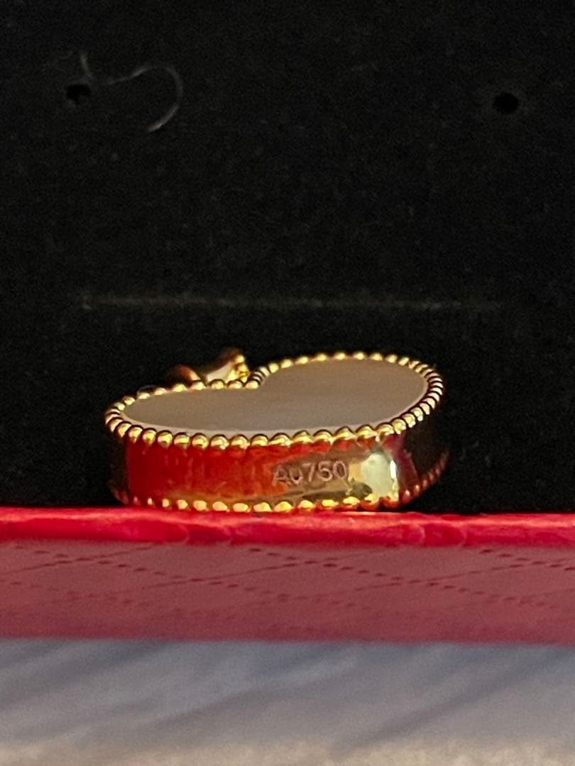 k18イエローゴールド　オニキス　 ペンダントトップ