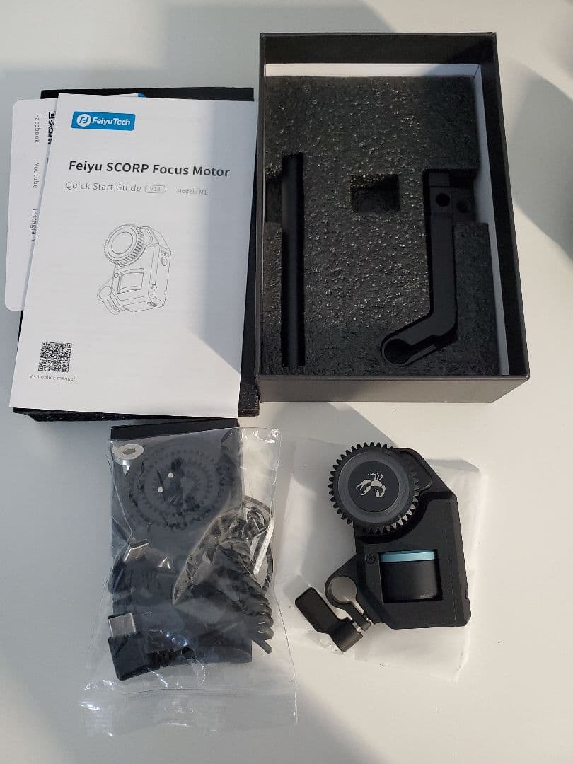 液晶付FeiyuTech SCORP