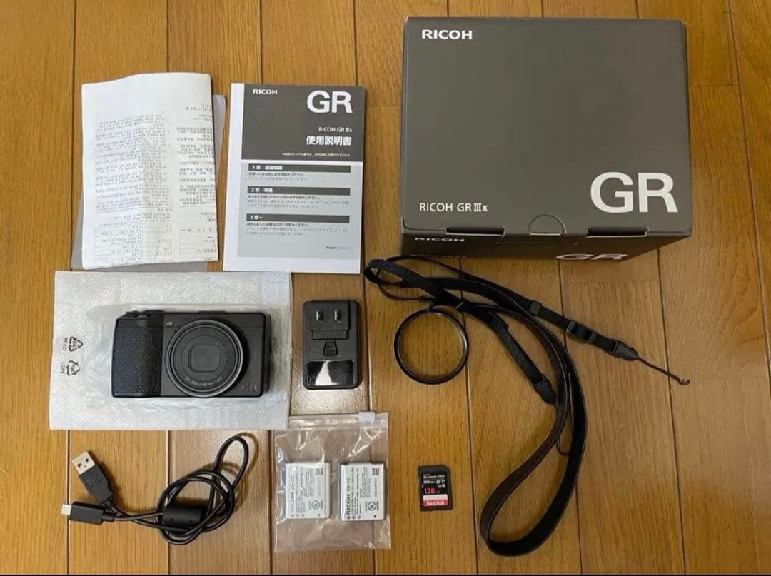 【セット売り】RICOH GRiiix カメラ