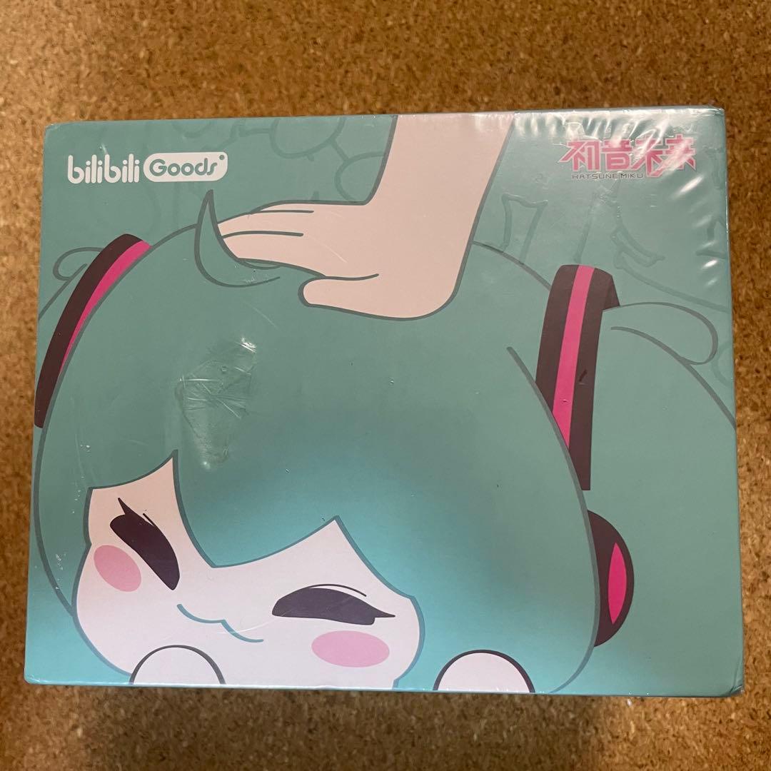 初音ミク　初音未来　ビリビリ限定　イヤホン　cube face 新品未開封　①