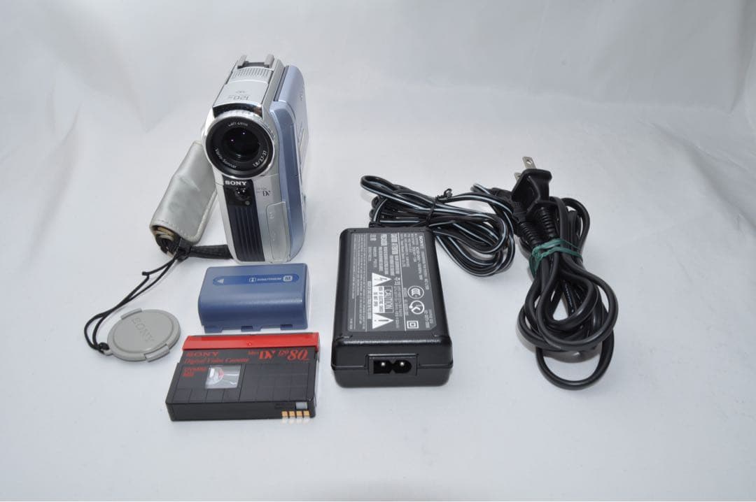 【動作OK】 SONY ソニー DCR-PC105 ビデオ カメラ