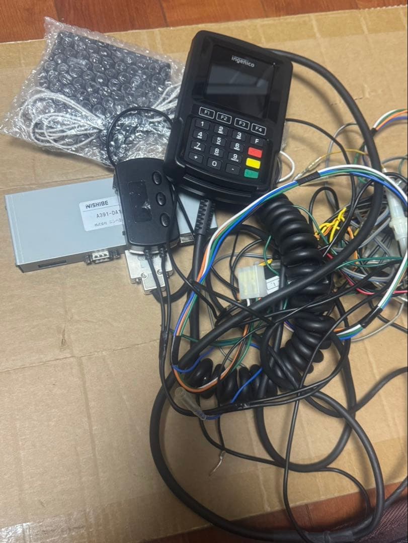 タクシーメーター ニシベ計器 ルミナス などなど