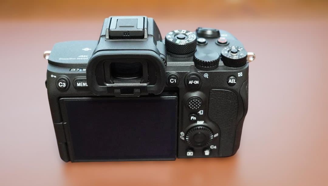 【極美品】SONY α7S III ボディ（シャッター数約1400枚）