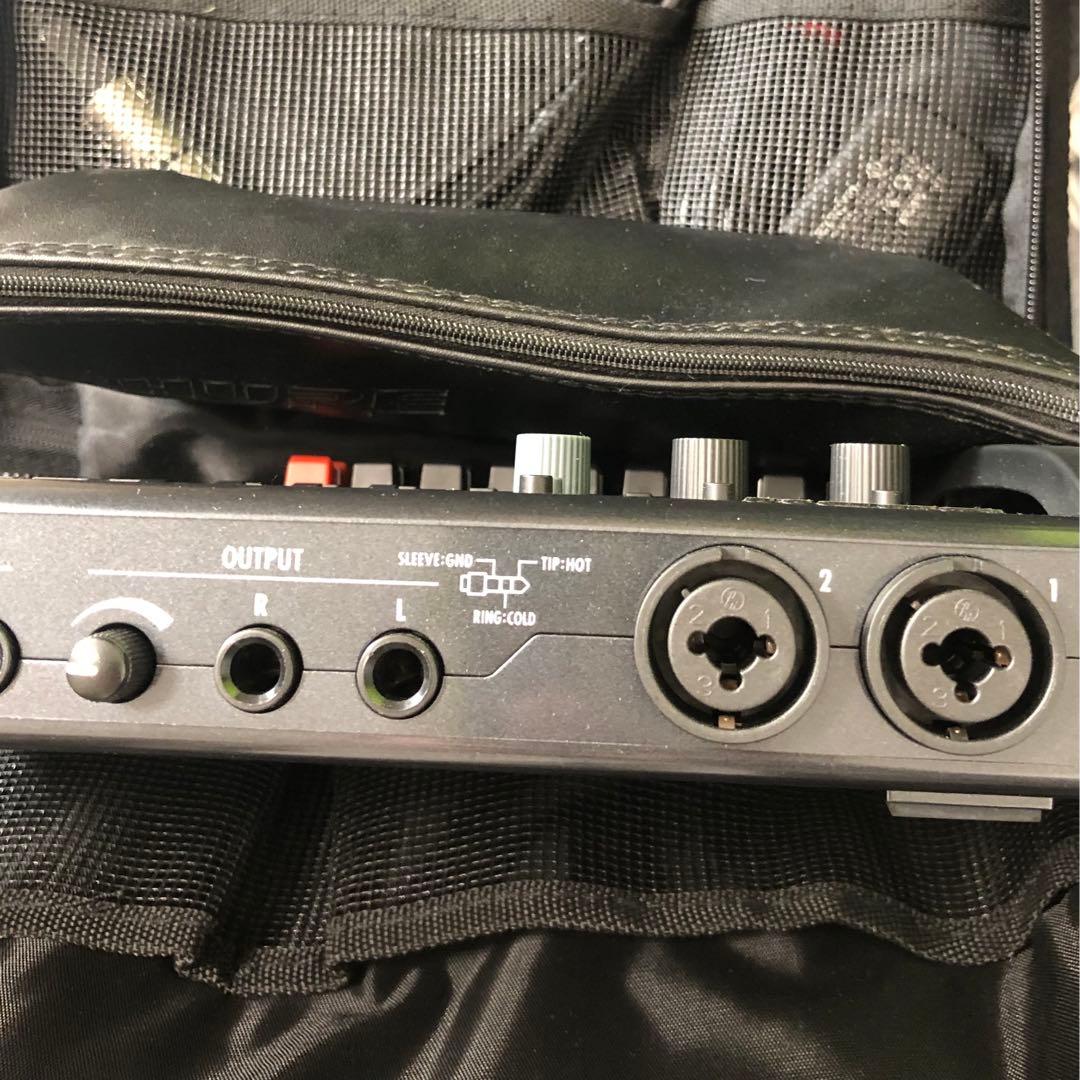 ZOOM R8 マルチトラックレコーダー SDカードマイク ケース付