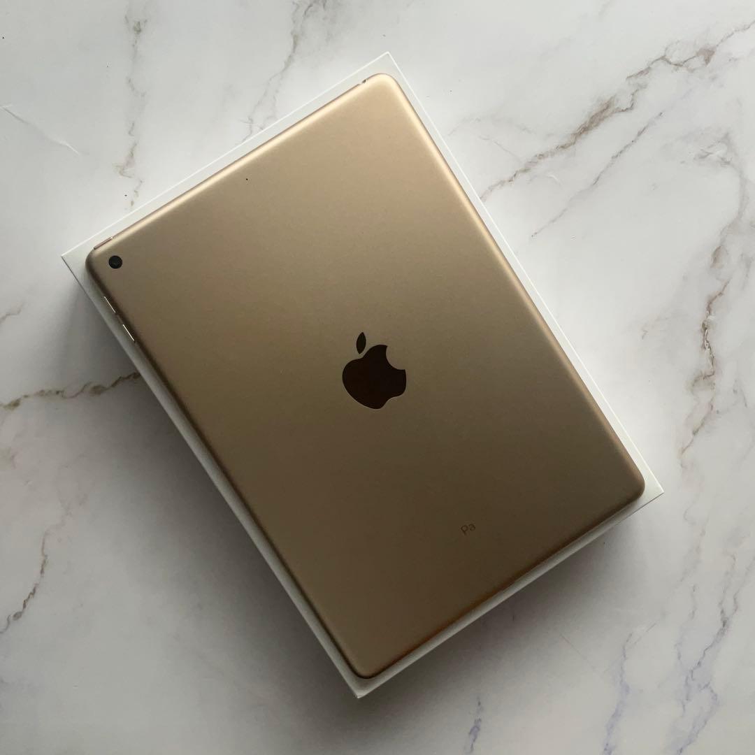 【美品】Apple iPad 第5世代 Wi-Fi 128GB