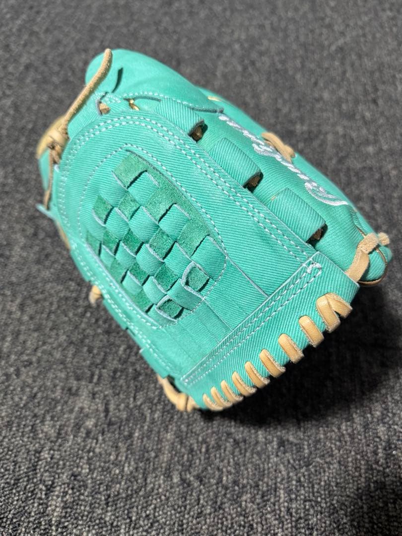 【極美品】Rawlings 投手用 右投 軟式 グリーン ミント 野球