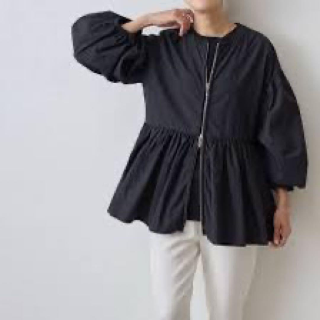 タグ付き　新品未使用　ビアズリー　ペプラムジップシャツブルゾン　ブラック