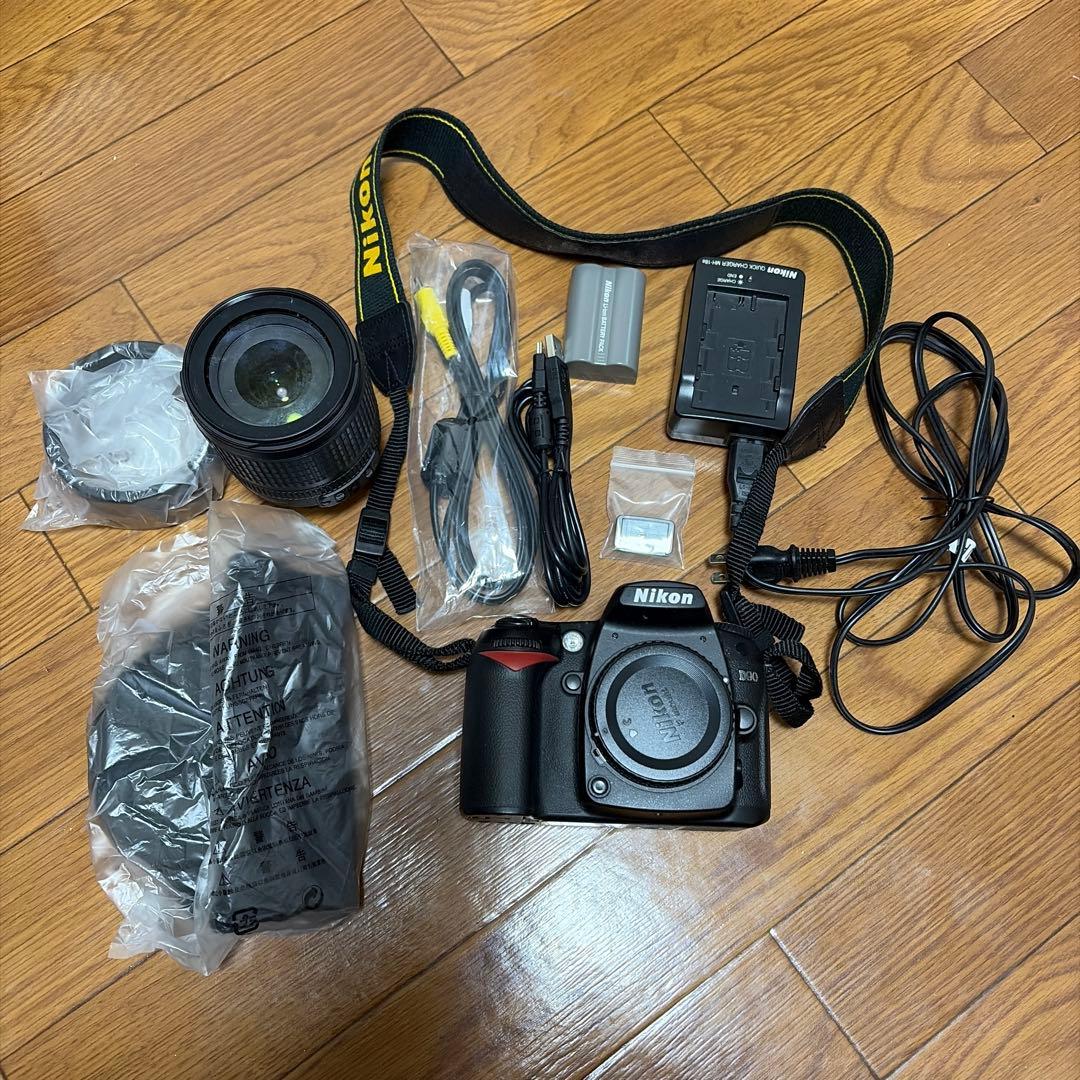 Nikon D90 本体　レンズ　ジャンク　18-105mm