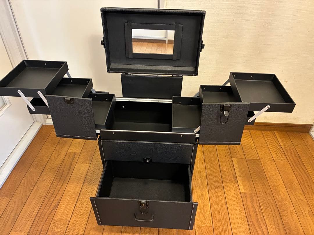 プロ使用ブラックメイクボックス