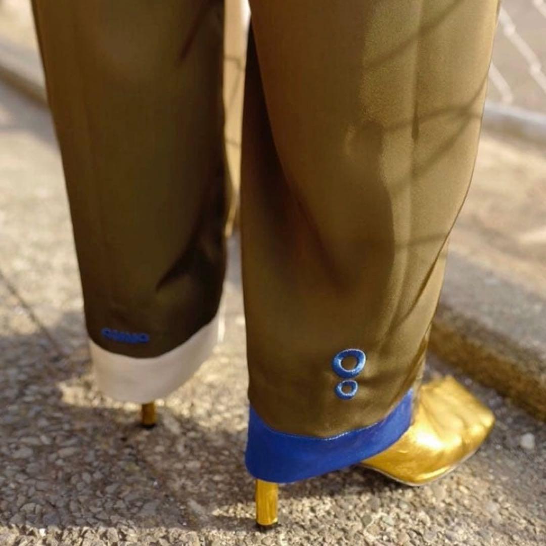 最終価格‼️【美品】OMMO　BOLCKING EASY TUCK PT