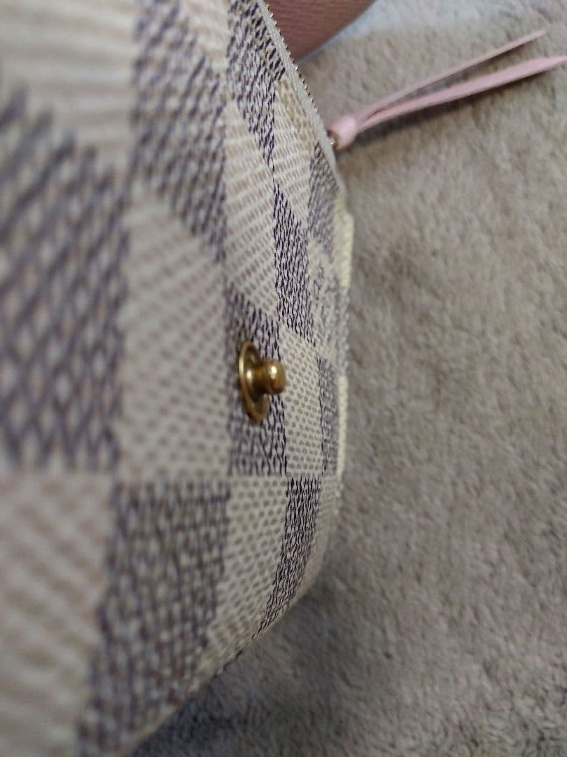 ヴィトン ポルトモネロザリ ミニ財布