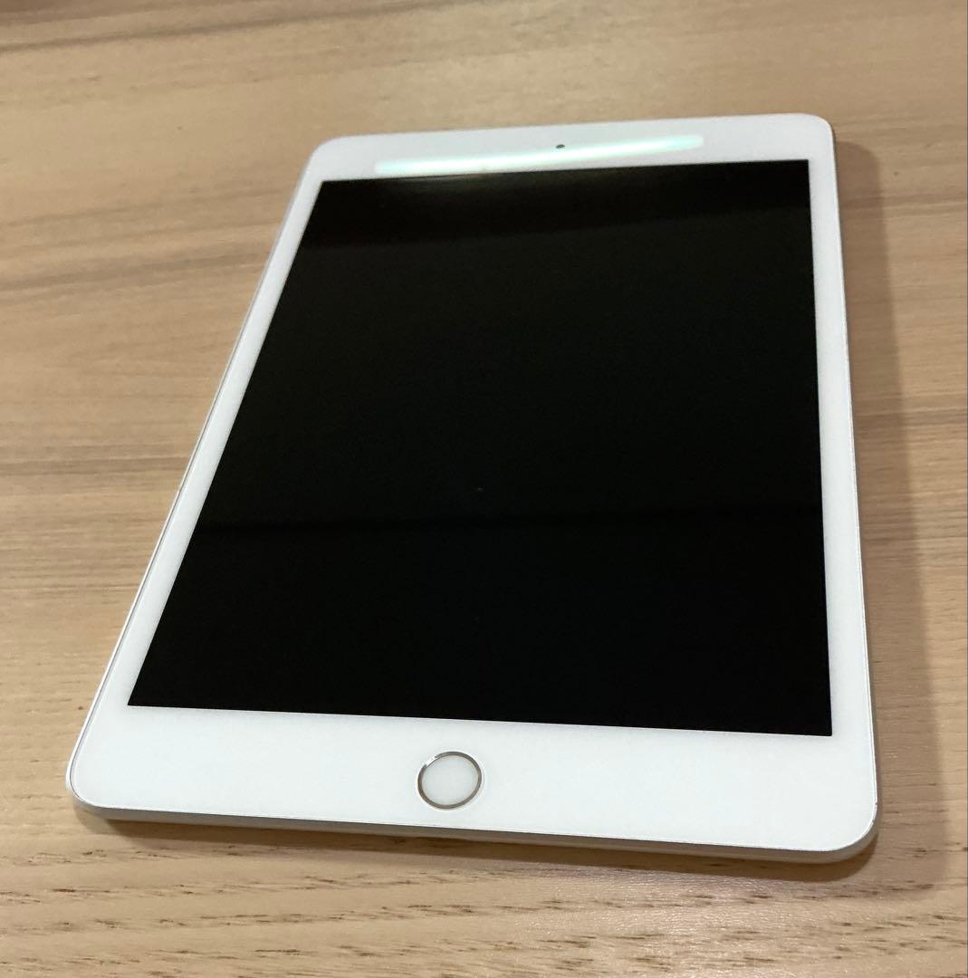 Apple iPad mini 第5世代　256GB本体のみ