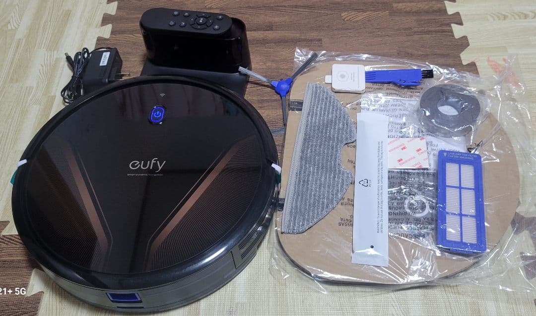 eufy ロボットG20 Hybrid掃除機 本体と付属品
