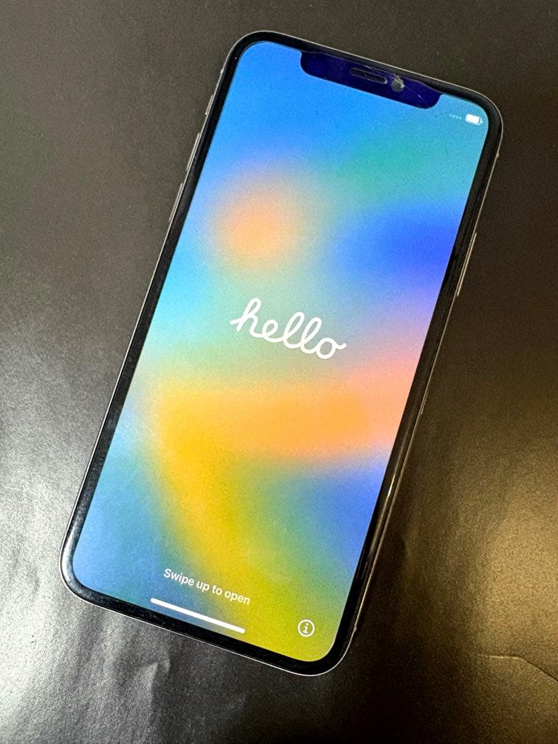 iPhone XS 256G SIMフリー バッテリー79%