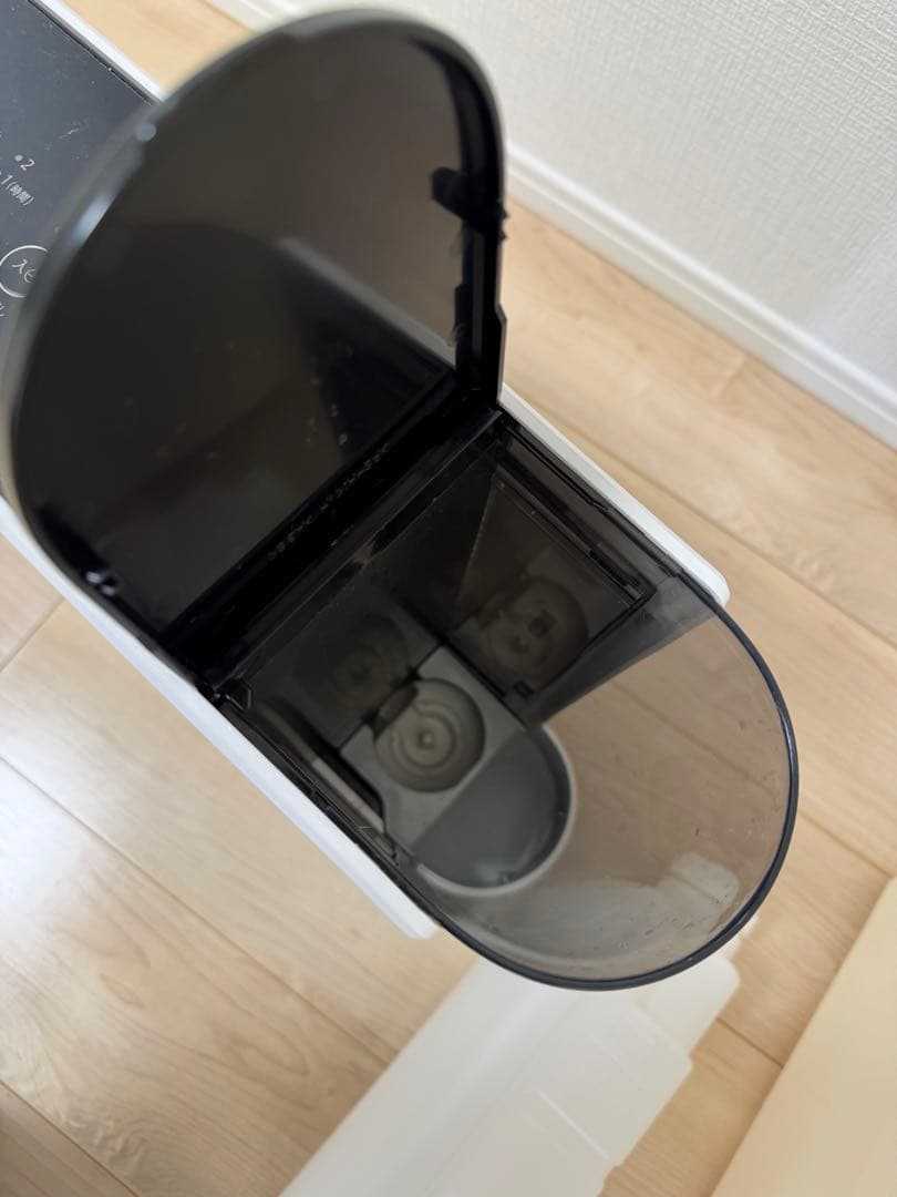 【美品】加湿セラミックファンヒーター HX-P12E9-W