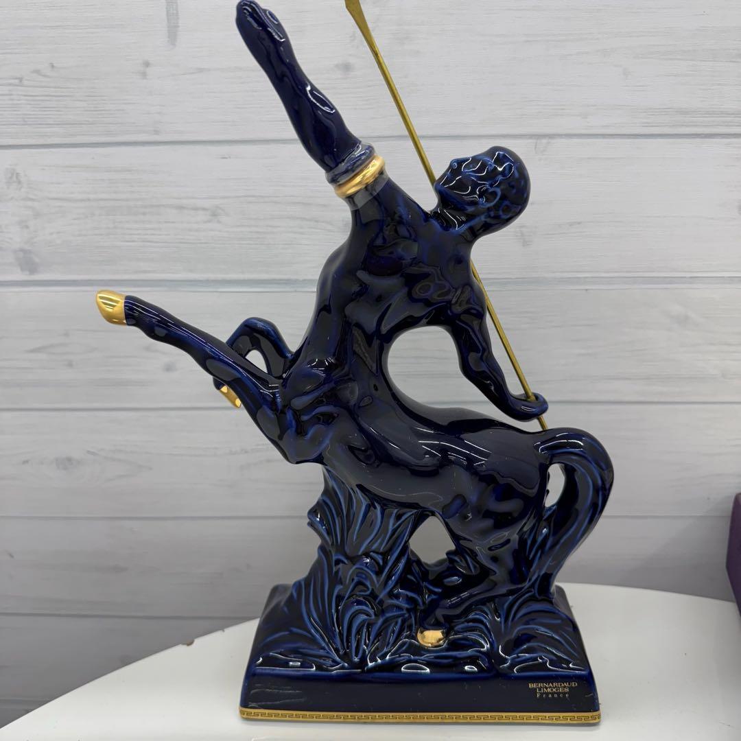 [未開栓] レミーマルタン コニャック 700ml リモージュ ケンタウロス陶器